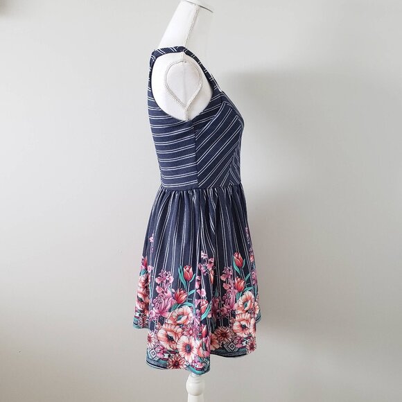 Trixxi Mixed print Fit &Flare Sun Dress Blue Size 7 - Picture 7 of 13